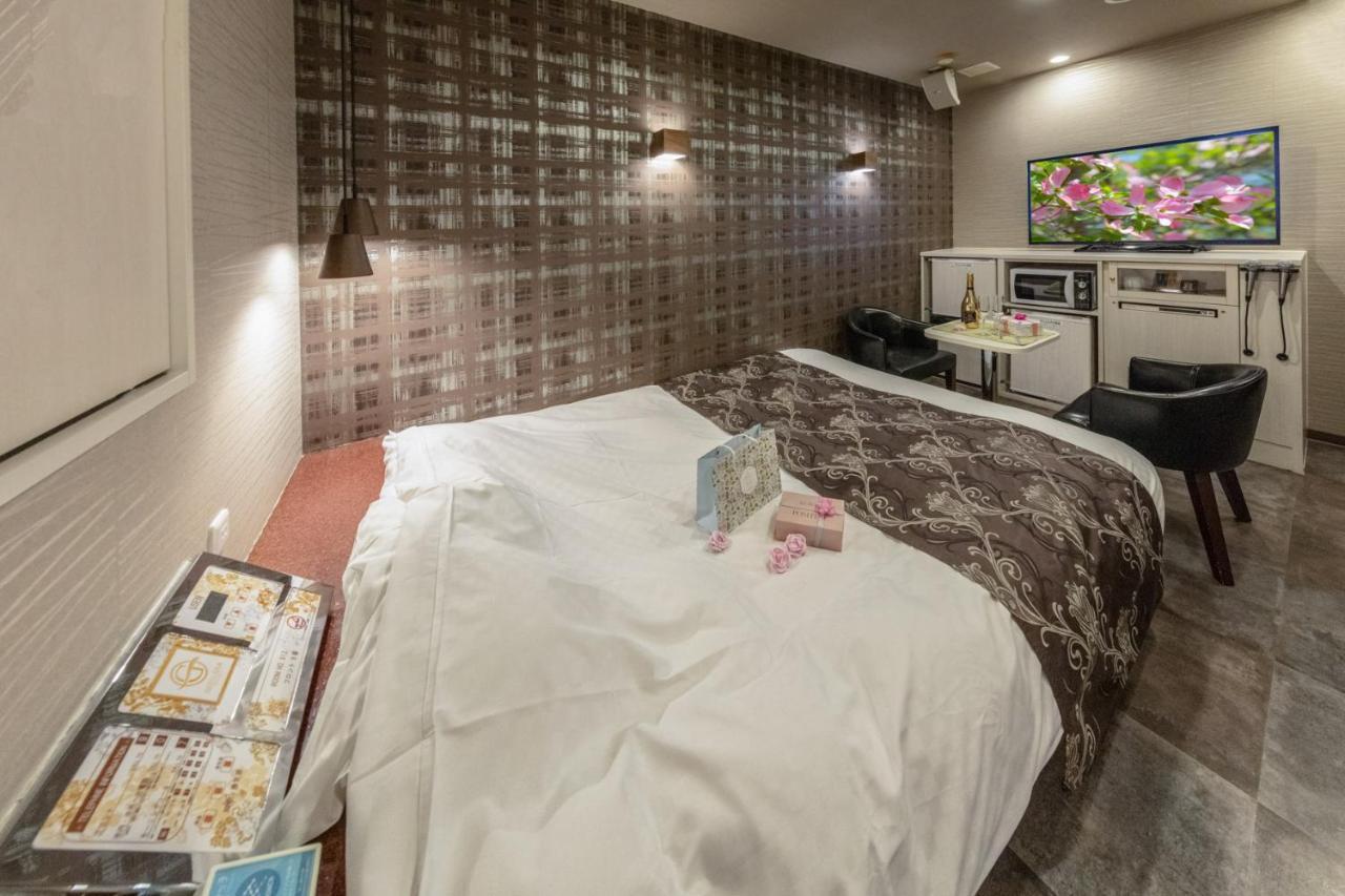 Hotel Ｇem (Adults Only) Sendai Esterno foto